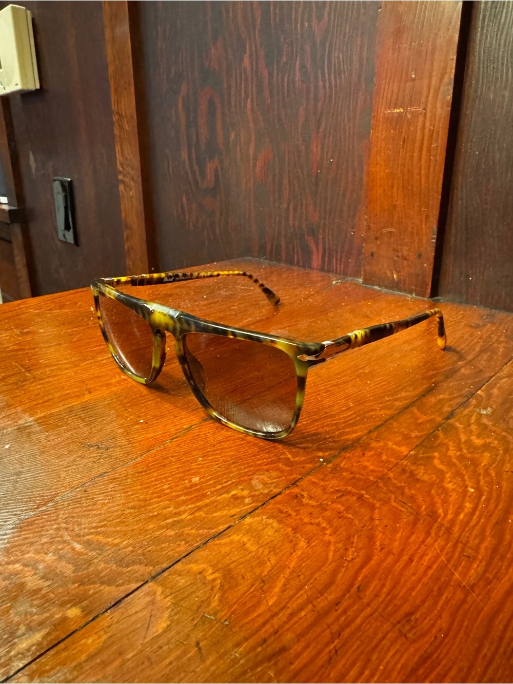 Tortoiseshell Square Sunglasses - Brown/Yellow